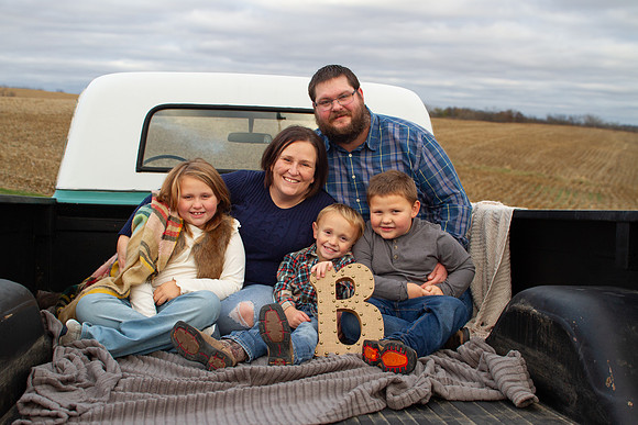 BielenbergFam24-40