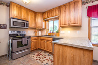 2707 Muscatine