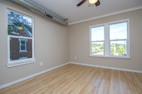 518 E 22nd Unit 2