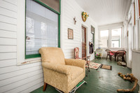 580 Montgomery