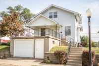 2608 Marquette