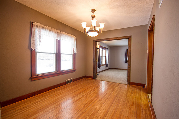 309E6th8051