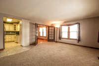 309E6th8055