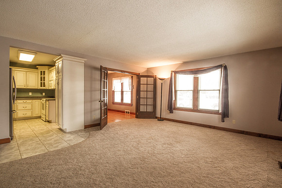 309E6th8055