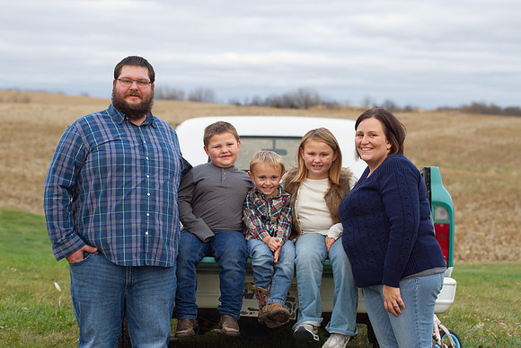 BielenbergFam24-32