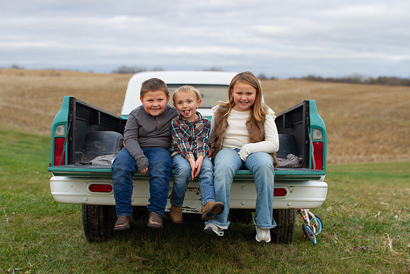 BielenbergFam24-25