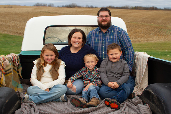 BielenbergFam24-42