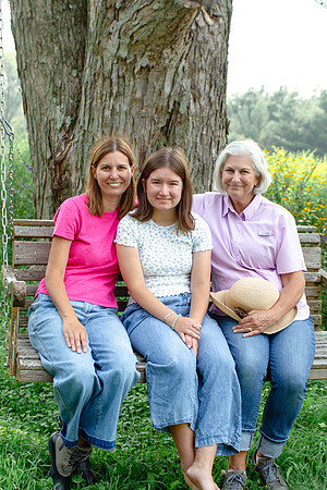 ClaireSenior-150